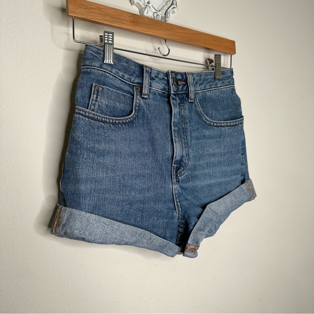 ASOS high waist denim shorts - Picture 3 of 9